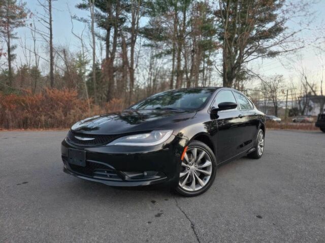 Черный Крайслер 200, объемом двигателя 3.6 л и пробегом 70 тыс. км за 6100 $, фото 1 на Automoto.ua