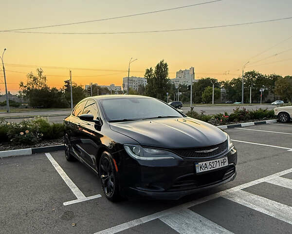 Черный Крайслер 200, объемом двигателя 2.4 л и пробегом 234 тыс. км за 9600 $, фото 1 на Automoto.ua