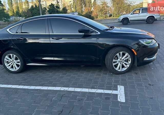 Чорний Крайслер 200, об'ємом двигуна 2.36 л та пробігом 153 тис. км за 8800 $, фото 1 на Automoto.ua
