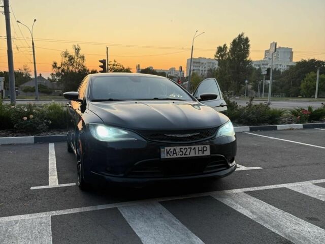 Чорний Крайслер 200, об'ємом двигуна 2.4 л та пробігом 100 тис. км за 10700 $, фото 1 на Automoto.ua