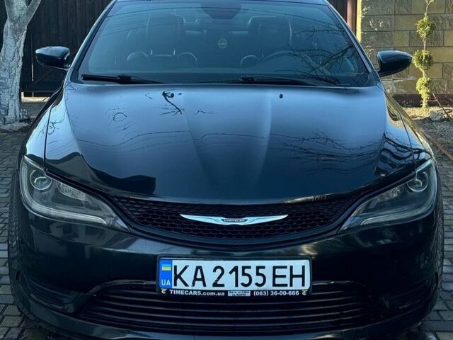 Чорний Крайслер 200, об'ємом двигуна 2.36 л та пробігом 165 тис. км за 10000 $, фото 1 на Automoto.ua
