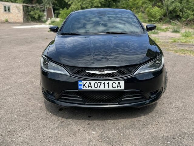 Чорний Крайслер 200, об'ємом двигуна 2.4 л та пробігом 215 тис. км за 9304 $, фото 1 на Automoto.ua