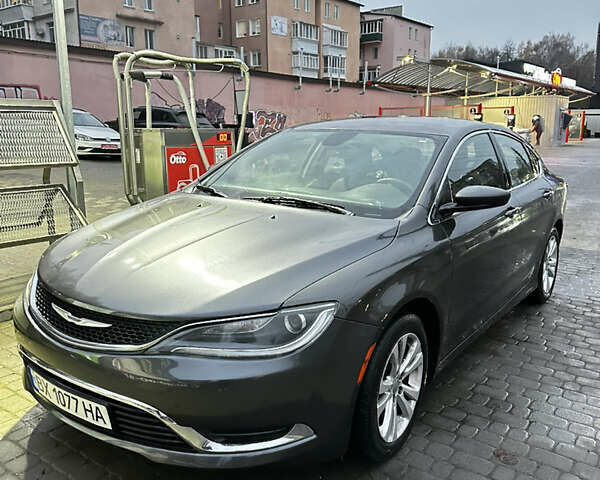 Черный Крайслер 200, объемом двигателя 2.36 л и пробегом 178 тыс. км за 8199 $, фото 1 на Automoto.ua