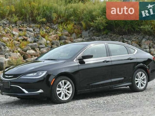 Черный Крайслер 200, объемом двигателя 2.4 л и пробегом 80 тыс. км за 1900 $, фото 1 на Automoto.ua