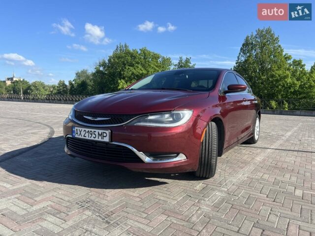 Червоний Крайслер 200, об'ємом двигуна 2.36 л та пробігом 235 тис. км за 11500 $, фото 1 на Automoto.ua