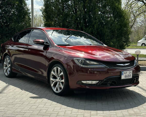Красный Крайслер 200, объемом двигателя 3.6 л и пробегом 188 тыс. км за 14999 $, фото 1 на Automoto.ua