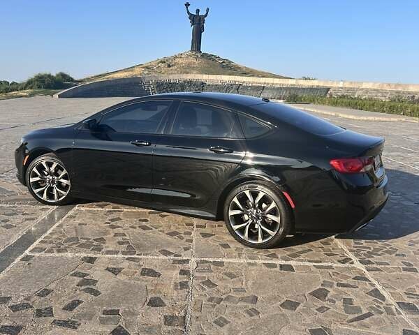 Крайслер 200, объемом двигателя 2.36 л и пробегом 175 тыс. км за 10999 $, фото 1 на Automoto.ua