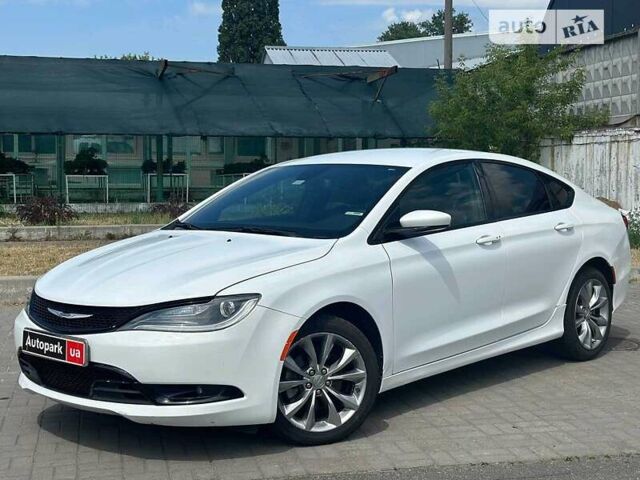 Крайслер 200, об'ємом двигуна 2.4 л та пробігом 145 тис. км за 10590 $, фото 1 на Automoto.ua