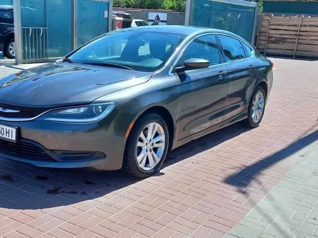 Сірий Крайслер 200, об'ємом двигуна 2.4 л та пробігом 230 тис. км за 8800 $, фото 1 на Automoto.ua