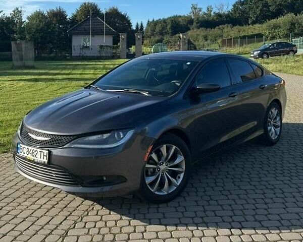 Сірий Крайслер 200, об'ємом двигуна 2.4 л та пробігом 182 тис. км за 8500 $, фото 1 на Automoto.ua
