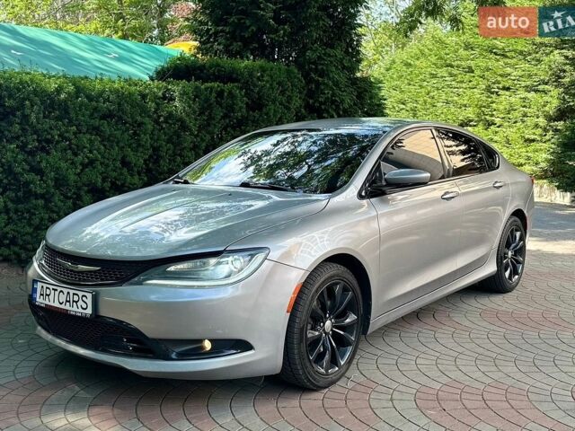 Сірий Крайслер 200, об'ємом двигуна 2.36 л та пробігом 238 тис. км за 7999 $, фото 1 на Automoto.ua