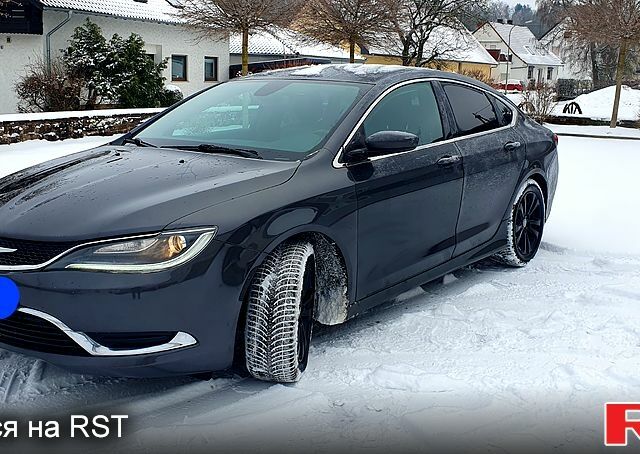 Сірий Крайслер 200, об'ємом двигуна 24 л та пробігом 220 тис. км за 8500 $, фото 1 на Automoto.ua