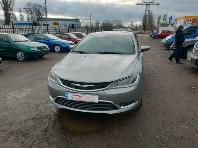 Сірий Крайслер 200, об'ємом двигуна 2.4 л та пробігом 128 тис. км за 11999 $, фото 1 на Automoto.ua