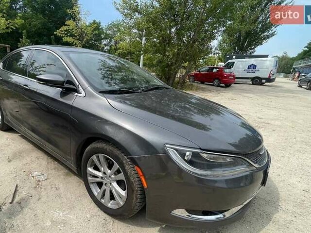 Сірий Крайслер 200, об'ємом двигуна 2.36 л та пробігом 198 тис. км за 9000 $, фото 1 на Automoto.ua