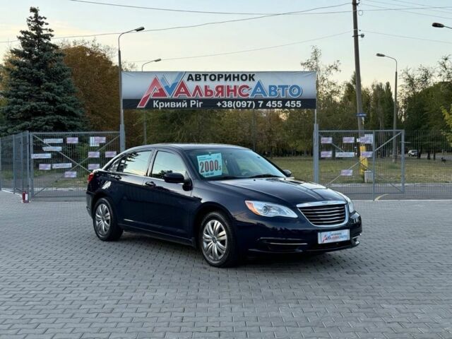 Синий Крайслер 200, объемом двигателя 0 л и пробегом 154 тыс. км за 7200 $, фото 1 на Automoto.ua