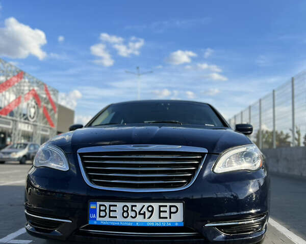 Синій Крайслер 200, об'ємом двигуна 2.4 л та пробігом 133 тис. км за 8800 $, фото 1 на Automoto.ua
