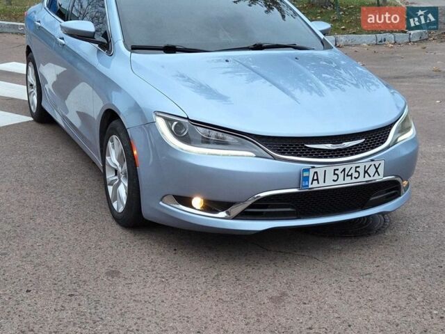 Синий Крайслер 200, объемом двигателя 2.4 л и пробегом 230 тыс. км за 8600 $, фото 1 на Automoto.ua