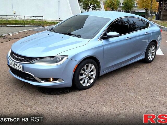 Синий Крайслер 200, объемом двигателя 2.4 л и пробегом 22900 тыс. км за 9900 $, фото 1 на Automoto.ua