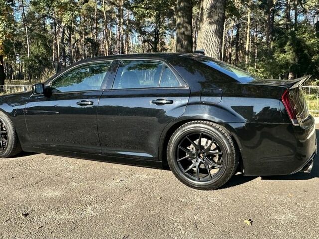 Черный Крайслер 300C, объемом двигателя 3.6 л и пробегом 135 тыс. км за 20082 $, фото 1 на Automoto.ua