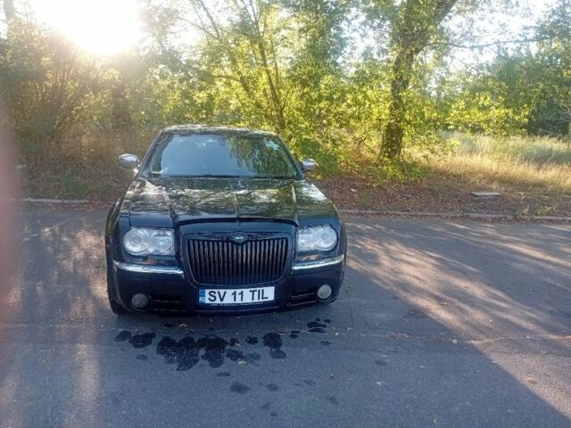 Чорний Крайслер 300C, об'ємом двигуна 3 л та пробігом 400 тис. км за 3860 $, фото 1 на Automoto.ua