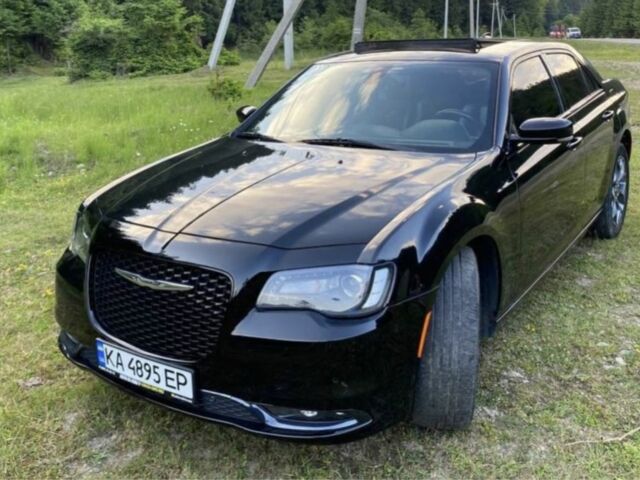 Чорний Крайслер 300C, об'ємом двигуна 0.36 л та пробігом 170 тис. км за 18200 $, фото 1 на Automoto.ua