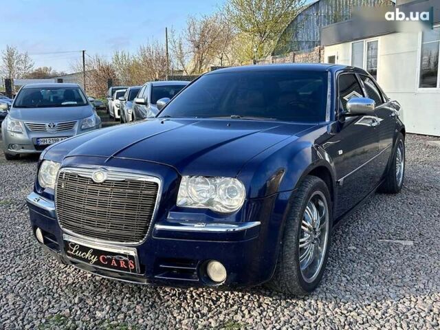 Крайслер 300C, объемом двигателя 0 л и пробегом 206 тыс. км за 7700 $, фото 1 на Automoto.ua