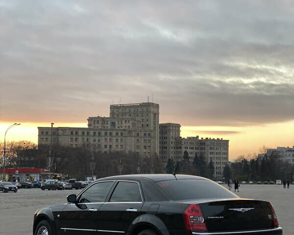 Крайслер 300C, объемом двигателя 2.7 л и пробегом 25 тыс. км за 35000 $, фото 1 на Automoto.ua