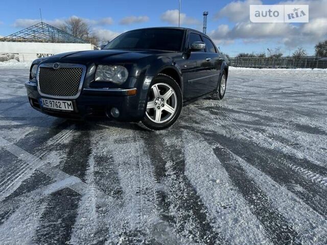 Крайслер 300C, об'ємом двигуна 2.74 л та пробігом 195 тис. км за 9500 $, фото 1 на Automoto.ua