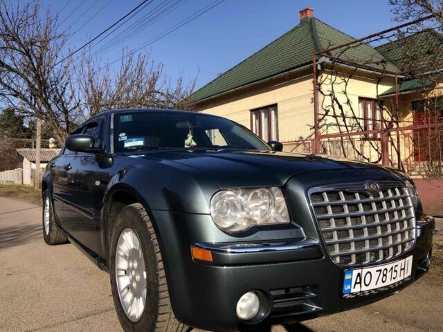 Сірий Крайслер 300C, об'ємом двигуна 0 л та пробігом 1 тис. км за 7500 $, фото 1 на Automoto.ua