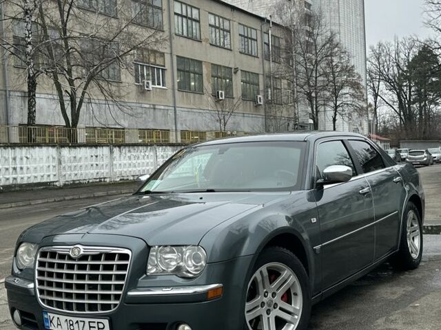 Сірий Крайслер 300C, об'ємом двигуна 3 л та пробігом 346 тис. км за 11000 $, фото 1 на Automoto.ua