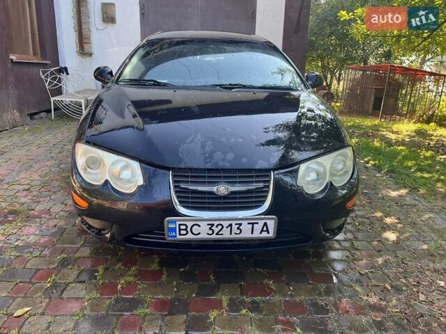 Черный Крайслер 300М, объемом двигателя 2.7 л и пробегом 360 тыс. км за 2500 $, фото 1 на Automoto.ua