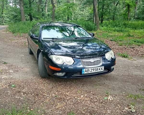 Синій Крайслер 300М, об'ємом двигуна 2.74 л та пробігом 250 тис. км за 3700 $, фото 1 на Automoto.ua