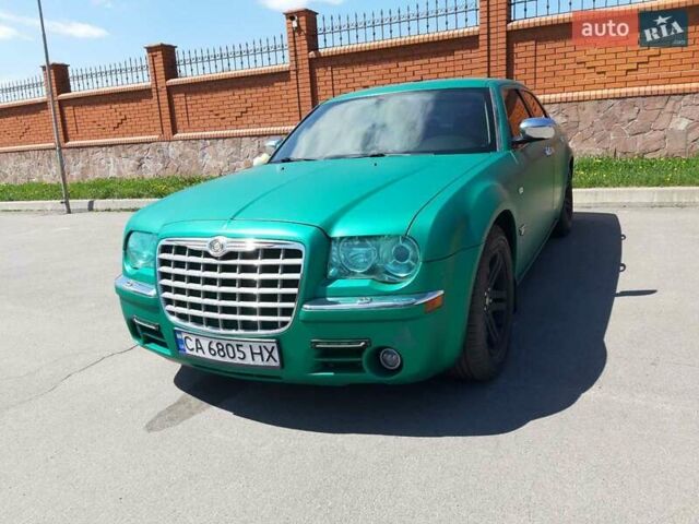 Крайслер 300, объемом двигателя 2.7 л и пробегом 150 тыс. км за 7900 $, фото 1 на Automoto.ua