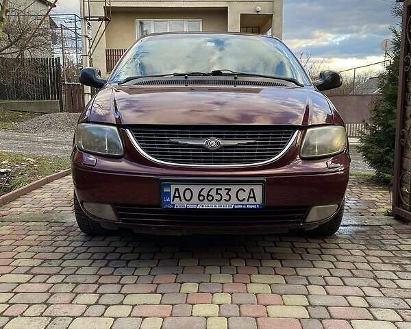 Крайслер Grand Voyager, об'ємом двигуна 2.5 л та пробігом 520 тис. км за 4900 $, фото 1 на Automoto.ua