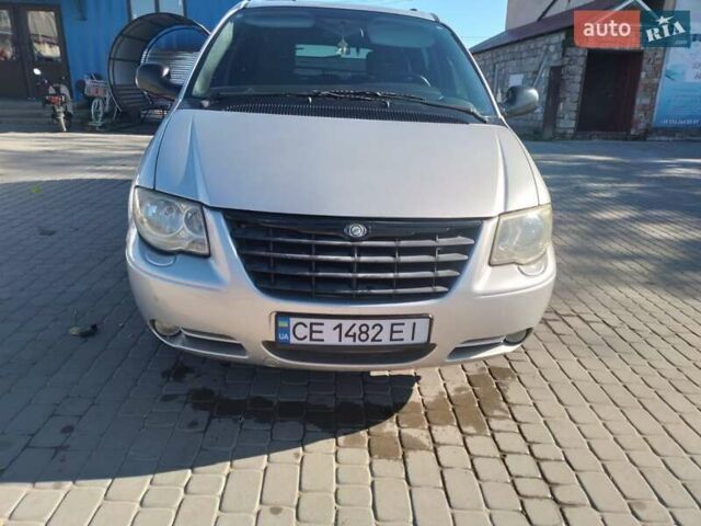 Крайслер Grand Voyager, об'ємом двигуна 2.8 л та пробігом 200 тис. км за 6200 $, фото 1 на Automoto.ua