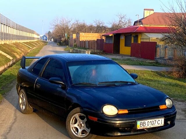 Чорний Крайслер Neon, об'ємом двигуна 2 л та пробігом 255 тис. км за 1600 $, фото 1 на Automoto.ua