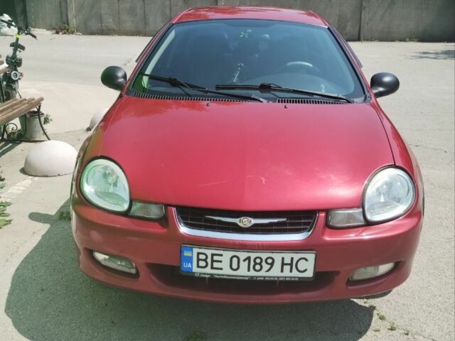 Червоний Крайслер Neon, об'ємом двигуна 2 л та пробігом 197 тис. км за 3532 $, фото 1 на Automoto.ua