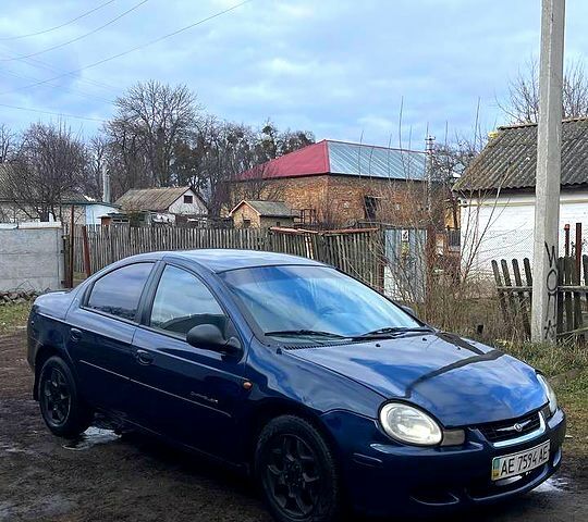 Крайслер Неон, объемом двигателя 2 л и пробегом 200 тыс. км за 2450 $, фото 1 на Automoto.ua
