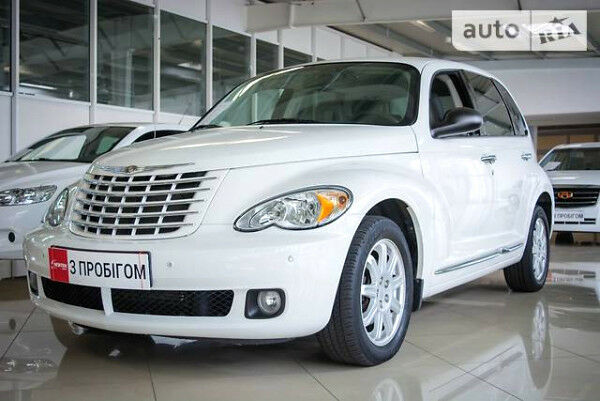 Білий Крайслер PT Cruiser, об'ємом двигуна 2.4 л та пробігом 20 тис. км за 11800 $, фото 1 на Automoto.ua