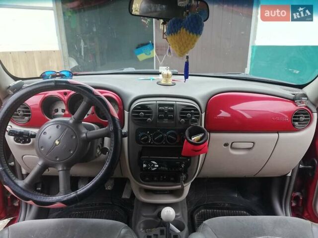 Червоний Крайслер PT Cruiser, об'ємом двигуна 2.15 л та пробігом 355 тис. км за 3800 $, фото 1 на Automoto.ua