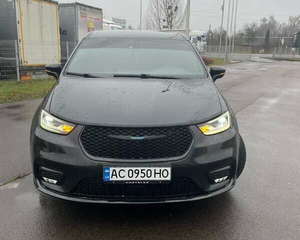 Чорний Крайслер Pacifica, об'ємом двигуна 3.6 л та пробігом 24 тис. км за 38550 $, фото 1 на Automoto.ua