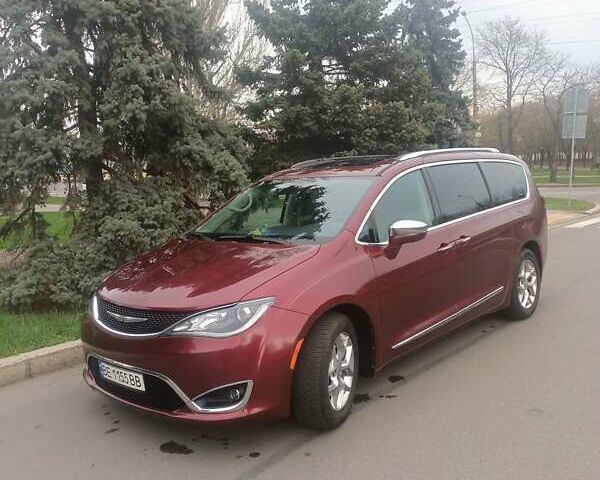 Червоний Крайслер Pacifica, об'ємом двигуна 3.6 л та пробігом 70 тис. км за 28000 $, фото 1 на Automoto.ua