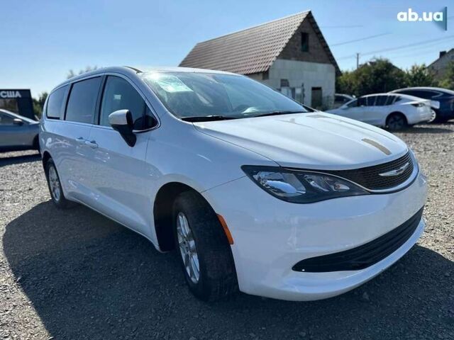 Крайслер Пасифик, объемом двигателя 3.6 л и пробегом 155 тыс. км за 11000 $, фото 1 на Automoto.ua