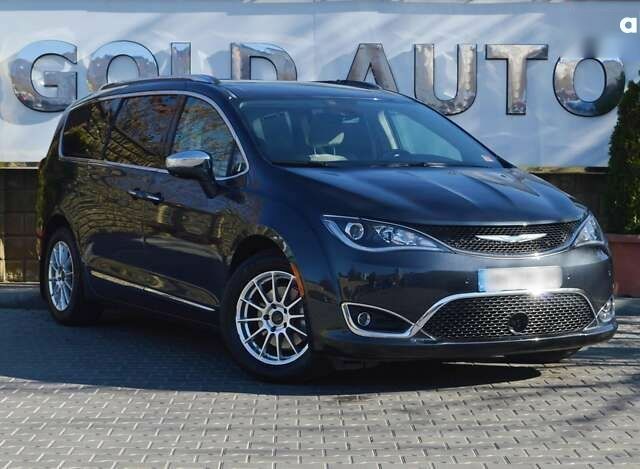 Крайслер Пасифик, объемом двигателя 0 л и пробегом 43 тыс. км за 28500 $, фото 1 на Automoto.ua