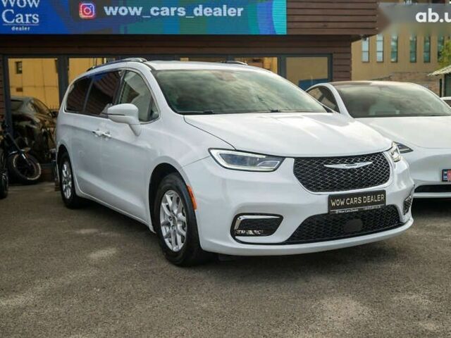 Крайслер Pacifica, об'ємом двигуна 3.6 л та пробігом 135 тис. км за 28000 $, фото 1 на Automoto.ua
