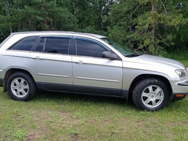 Сірий Крайслер Pacifica, об'ємом двигуна 3.5 л та пробігом 280 тис. км за 2477 $, фото 1 на Automoto.ua