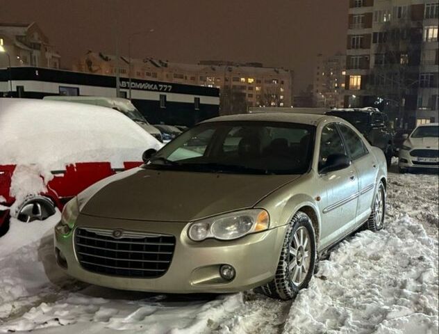 Жовтий Крайслер Себрінг, об'ємом двигуна 2.74 л та пробігом 276 тис. км за 3000 $, фото 1 на Automoto.ua