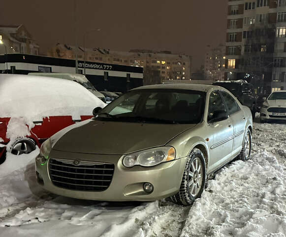 Жовтий Крайслер Себрінг, об'ємом двигуна 2.74 л та пробігом 276 тис. км за 2900 $, фото 1 на Automoto.ua