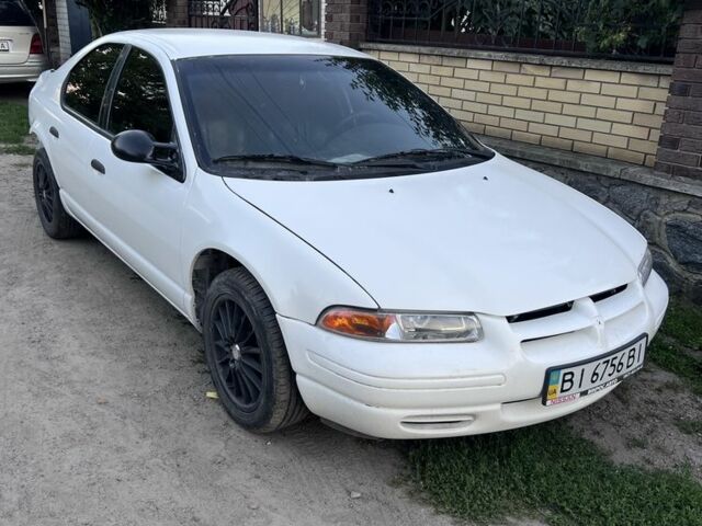 Білий Крайслер Stratus, об'ємом двигуна 2.4 л та пробігом 300 тис. км за 2521 $, фото 1 на Automoto.ua
