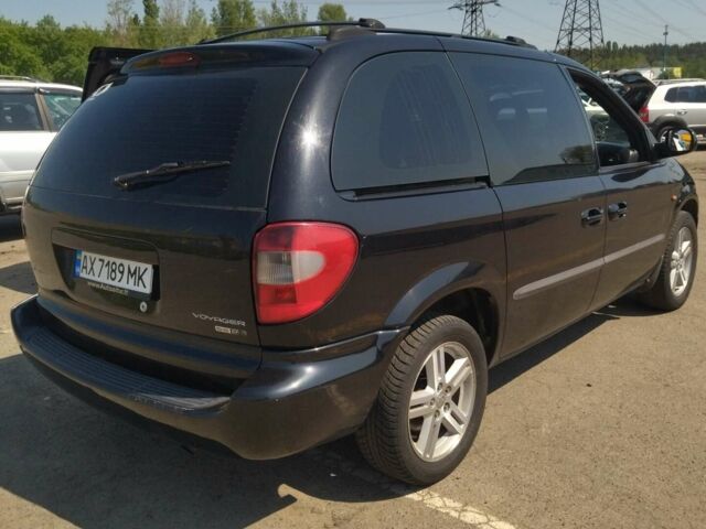 Чорний Крайслер Voyager, об'ємом двигуна 2.5 л та пробігом 320 тис. км за 5300 $, фото 1 на Automoto.ua